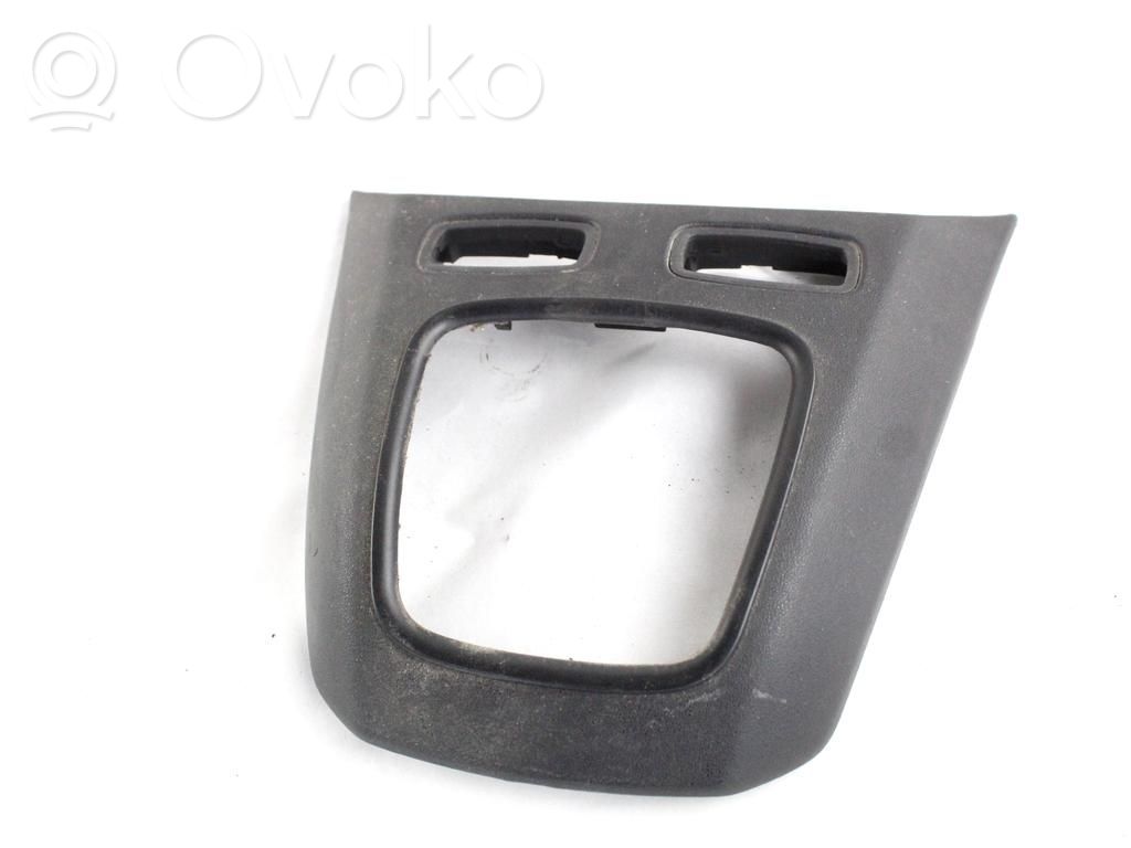 Fiat Idea Moldura del panel 
