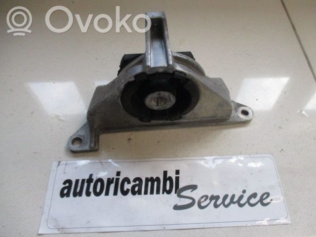 Fiat Idea Engine mounting bracket 