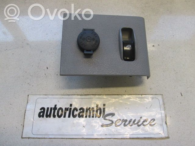 KIA Carnival Comutator comandă geamuri electrice 