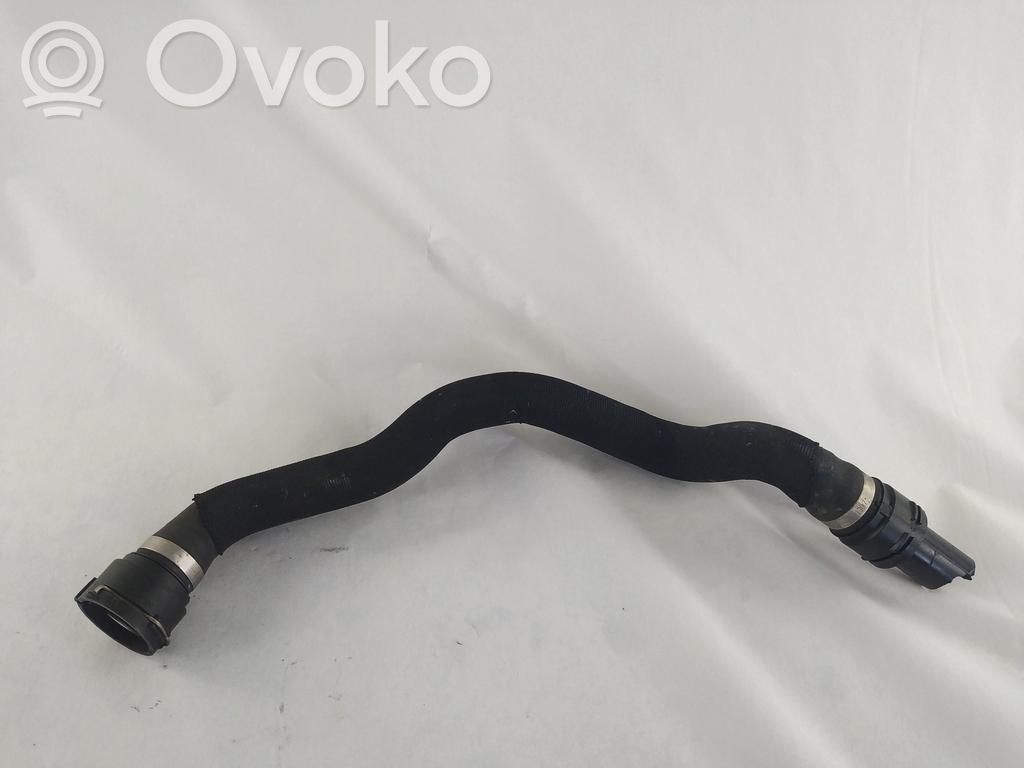 Audi A4 S4 B8 8K Tubo flessibile del liquido di raffreddamento del motore 