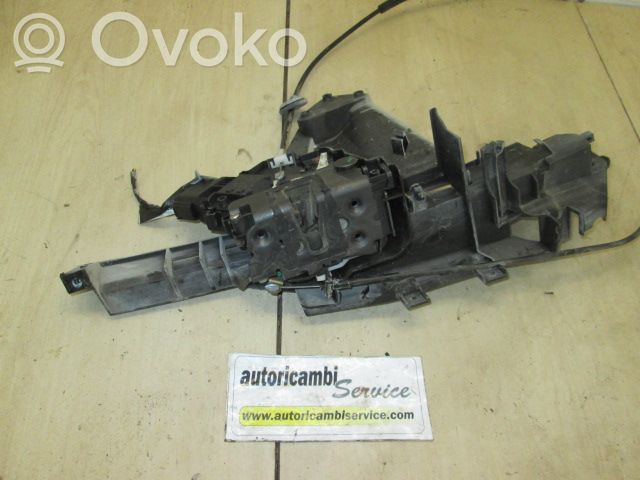 Ford Focus C-MAX Încuietoare ușă spate 