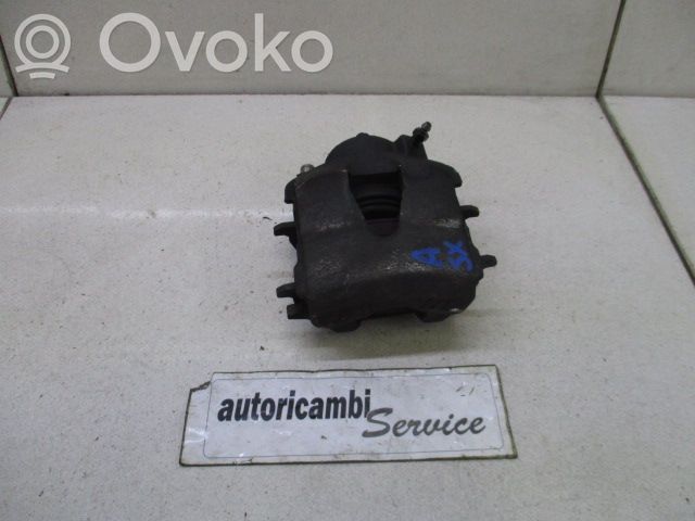 Volkswagen Polo IV 9N3 Pinza del freno anteriore