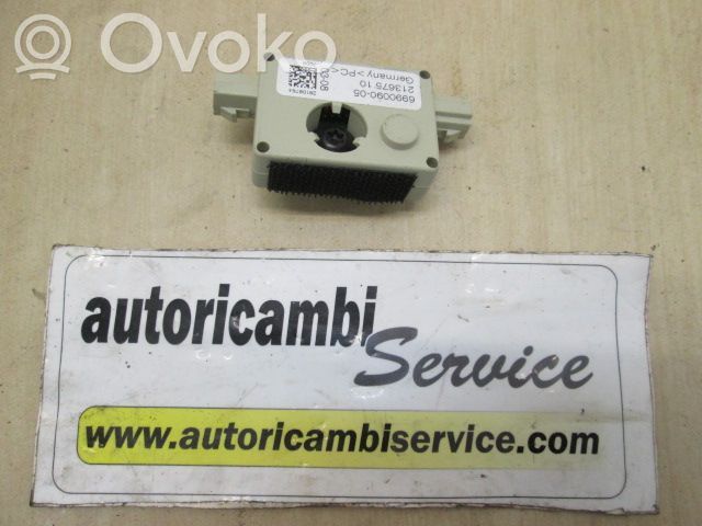 Amplificateur d'antenne   699009003