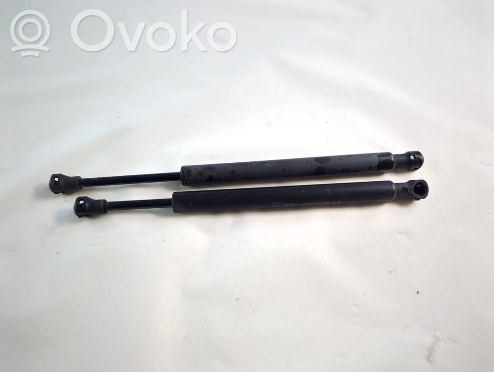 Citroen C3 Siłownik maski przedniej
