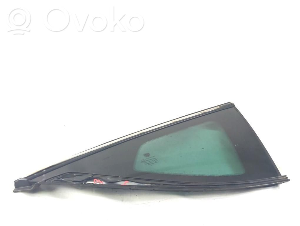 Vidrio lateral trasero   51897068