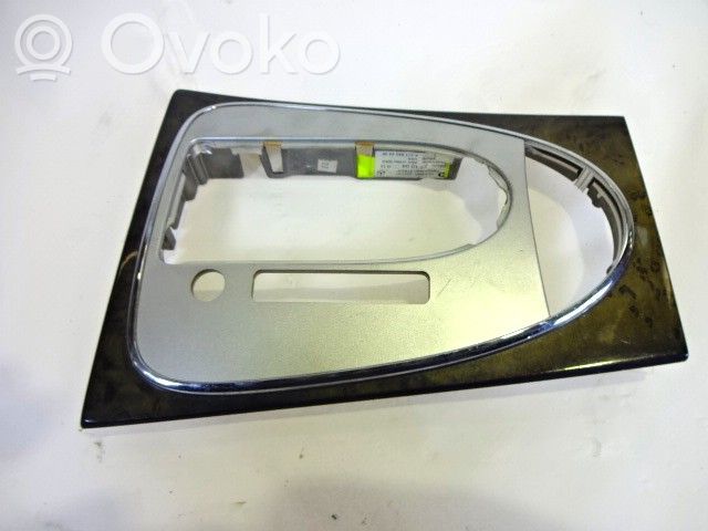Mercedes-Benz E W211 Altra parte interiore 