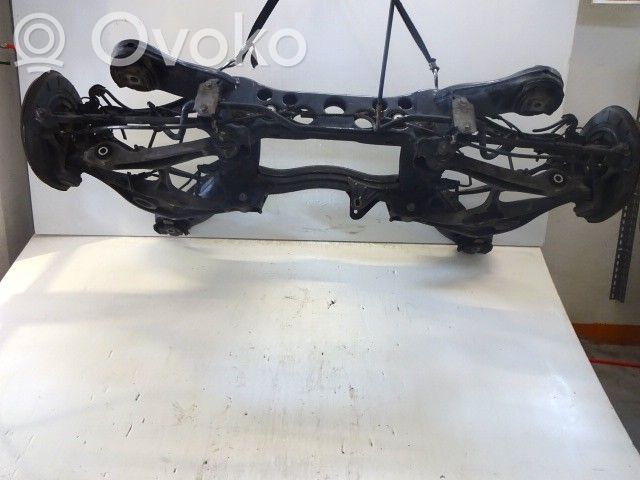 Eje trasero   A2513500032