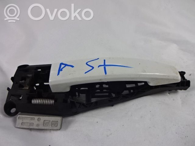 Manecilla externa puerta trasera   92233089
