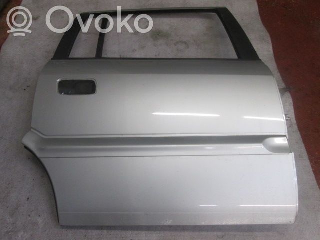 Takaovi   13160995