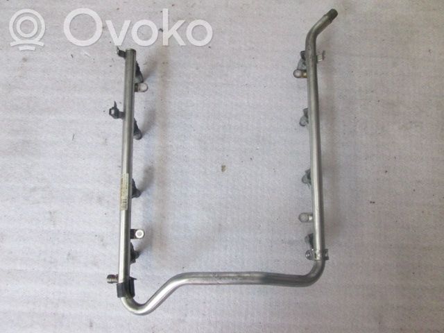 Inyector de combustible   A1130700095