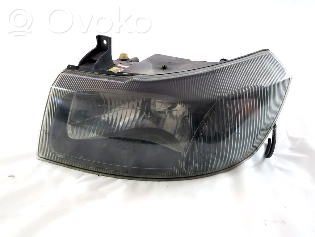 Headlight/headlamp   4696778