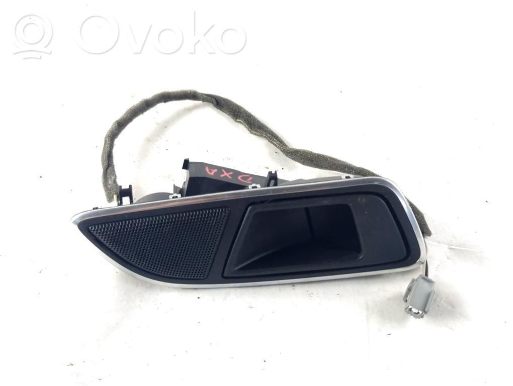 Manecilla interna puerta delantera   AV11R22600CC