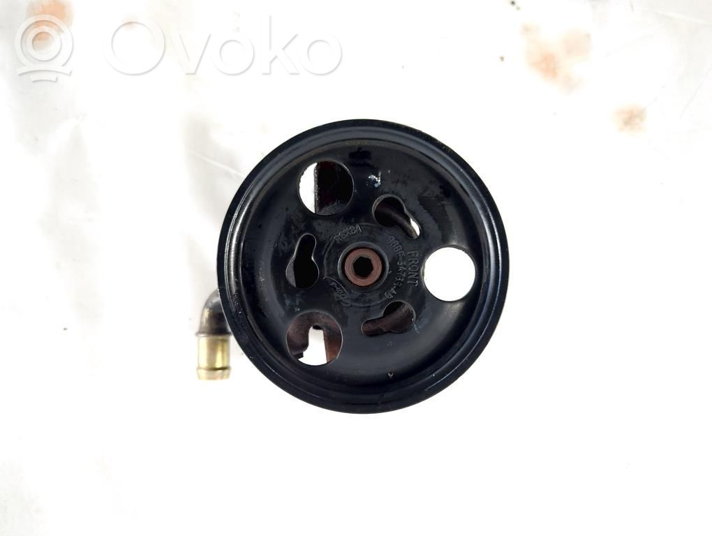 Ohjaustehostimen pumppu   1357620