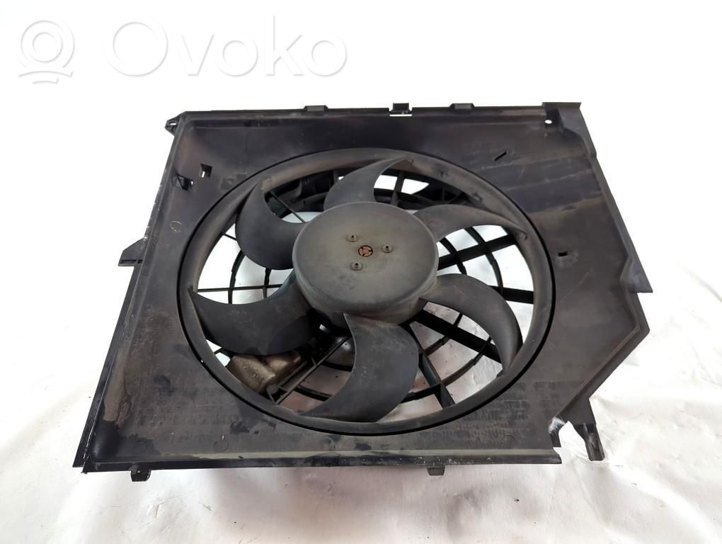 Elektrisks radiatoru ventilators   6922670