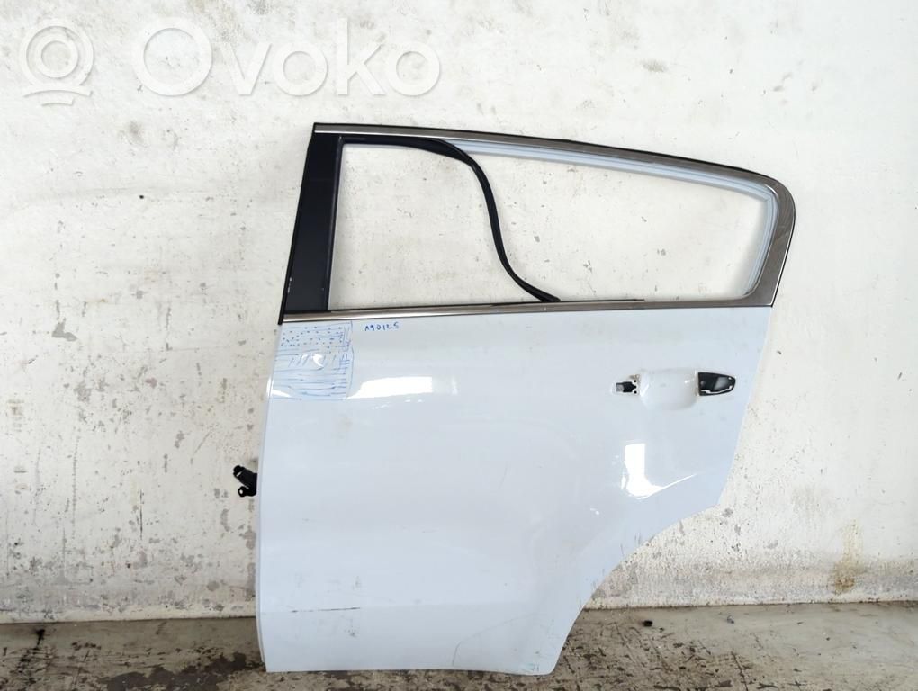 Puerta trasera   77003F1000