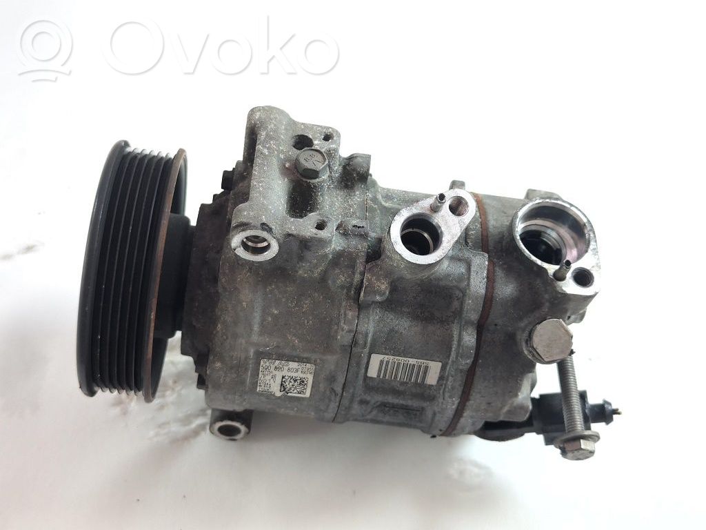 Ilmastointilaitteen kompressorin pumppu (A/C)   5Q0820803F
