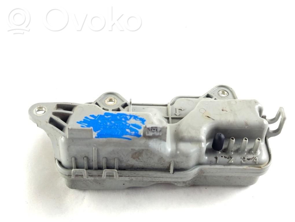 Volvo XC40 Podciśnieniowy zbiornik powietrza 