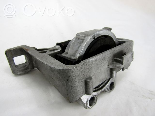 Volvo V50 Łapa / Mocowanie silnika 