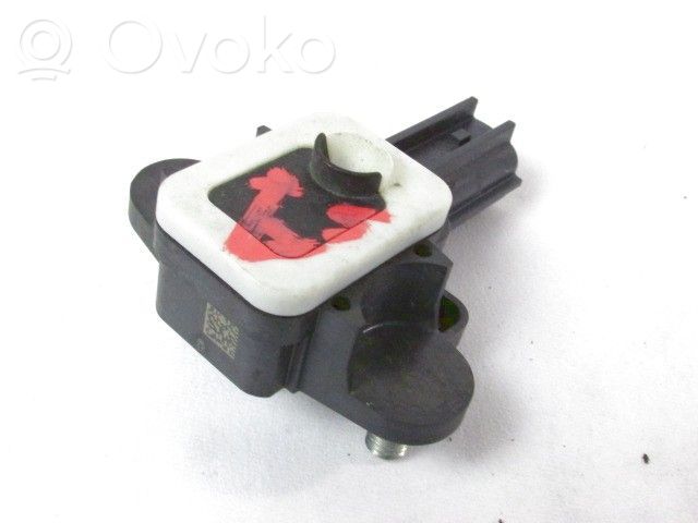 Audi A6 S6 C6 4F Sensore d’urto/d'impatto apertura airbag 