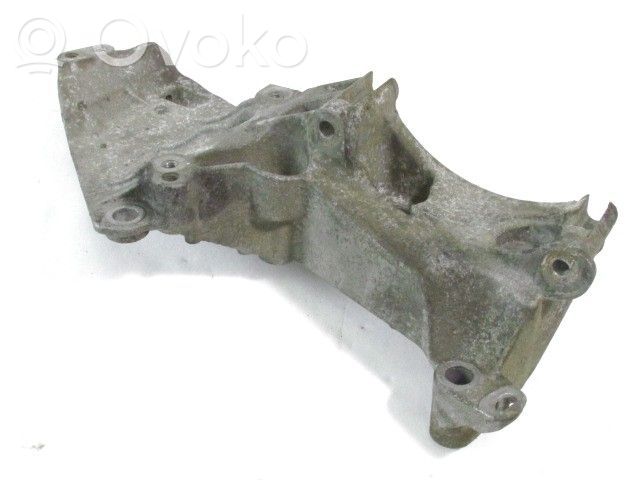 Nissan Micra Suport motor 