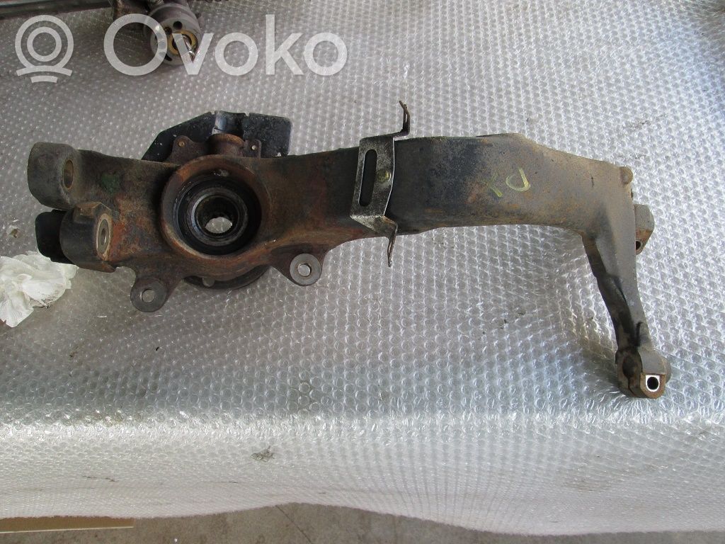 Audi A8 S8 D2 4D Achsschenkel vorne 