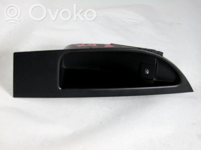 Opel Astra J Przyciski szyb 