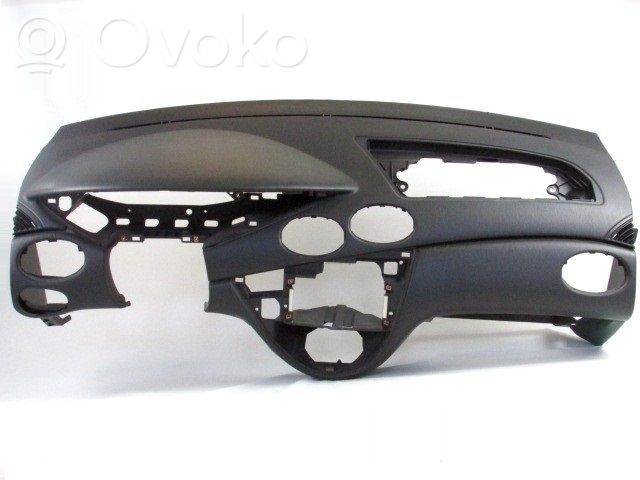 Ford Focus Panelė 