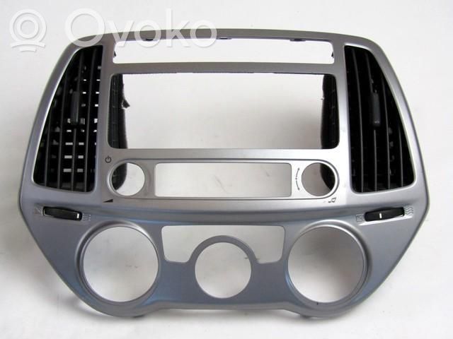Hyundai i20 (PB PBT) Griglia di ventilazione centrale cruscotto