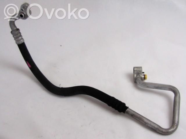 Ilmastointilaitteen putki (A/C)   7L5820721