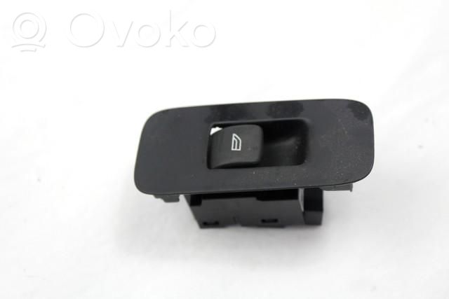 Przyciski szyb   31334569