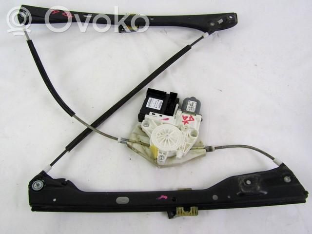 Volkswagen Golf Plus Front door window regulator with motor 