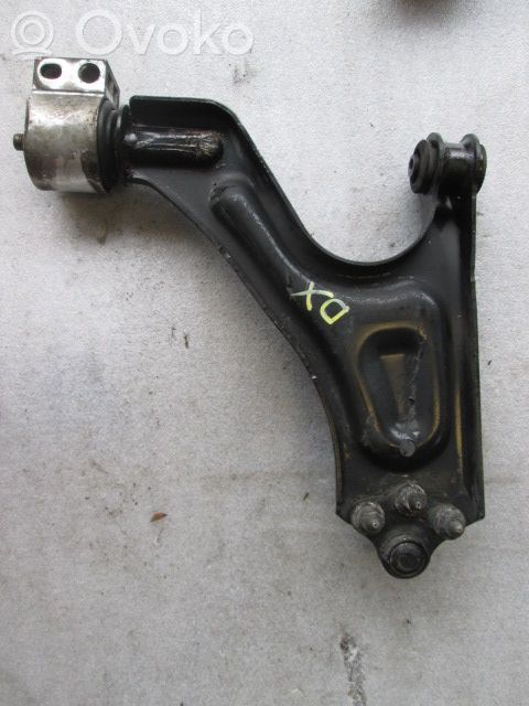 Saab 9-5 Fourchette, bras de suspension inférieur avant