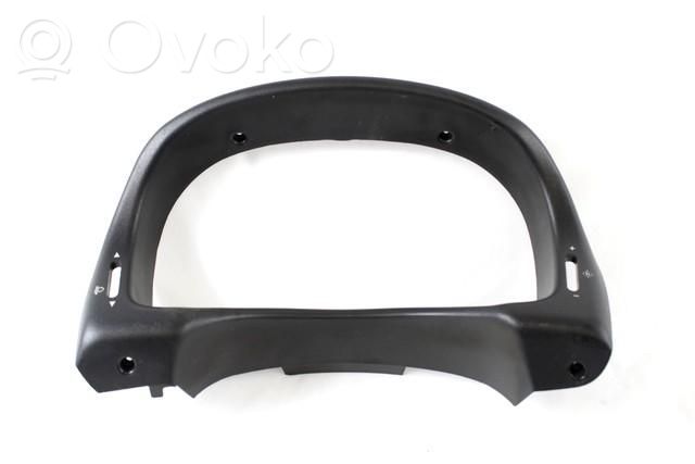 Fiat Punto (188) Moldura del panel
