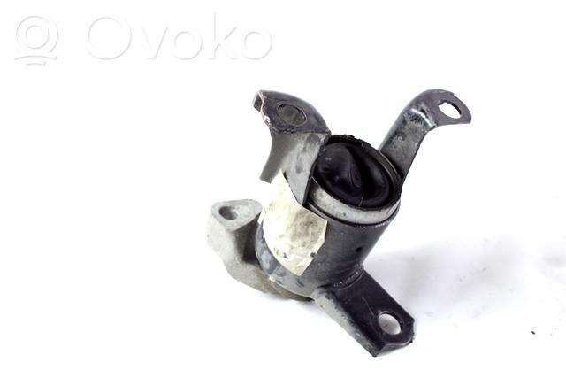 Ford Fiesta Engine mounting bracket 