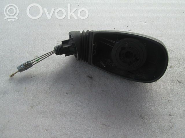 Fiat Punto (188) Manualne lusterko boczne drzwi 