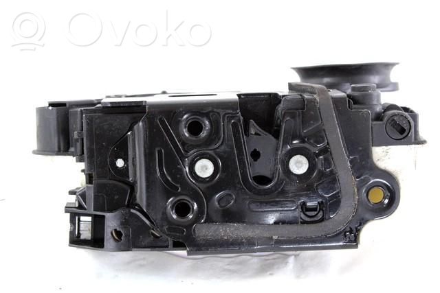 Volkswagen Golf VI Serratura portiera anteriore