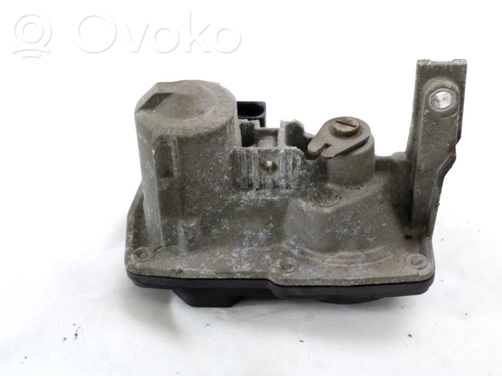 Audi A4 S4 B9 Attuatore/motore della valvola del collettore di aspirazione