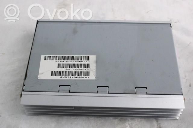 Jeep Commander Amplificatore 