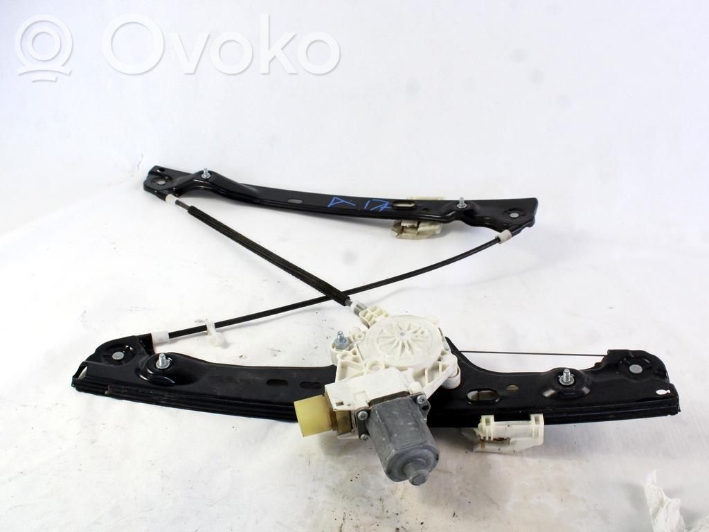 Front door window regulator with motor   18761