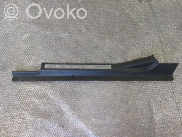 Capac prag spate   A2036800735