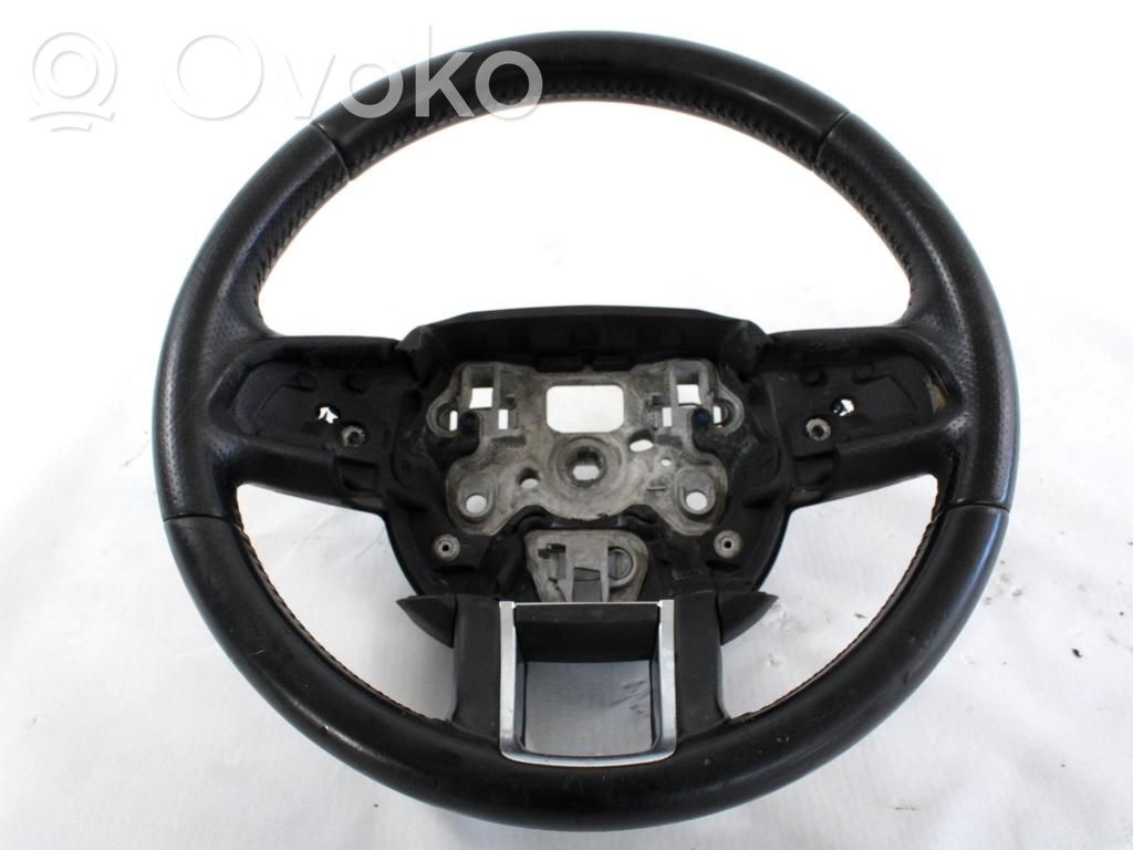 Ohjauspyörä   EJ3M3F563KA