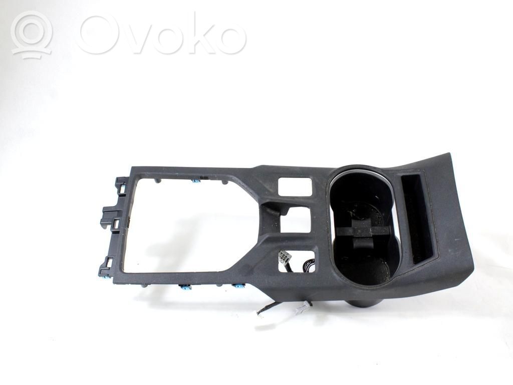 Subaru XV II Muu keskikonsolin (tunnelimalli) elementti 