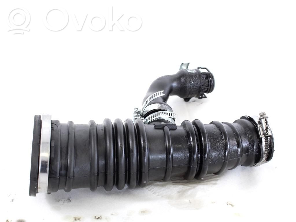 Ford Focus Air intake hose/pipe 