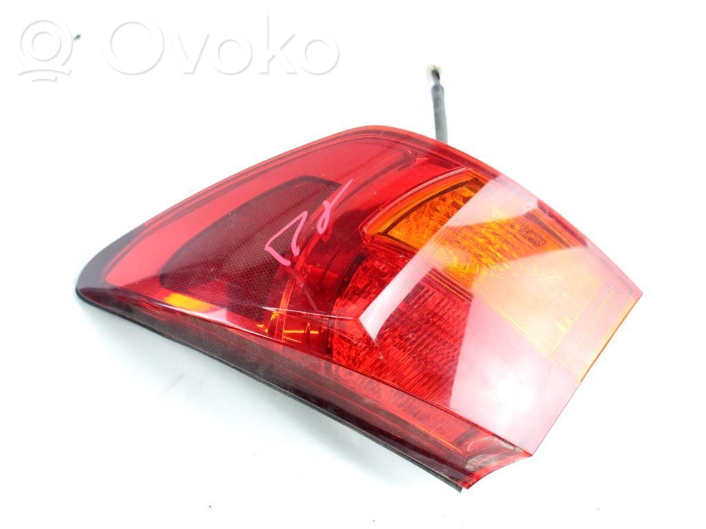Lexus IS 220D-250-350 Lampă spate în caroserie 