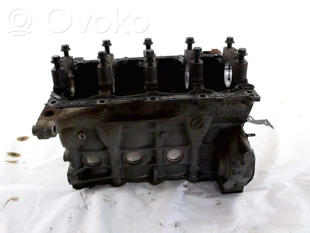 Audi Q8 Engine block 