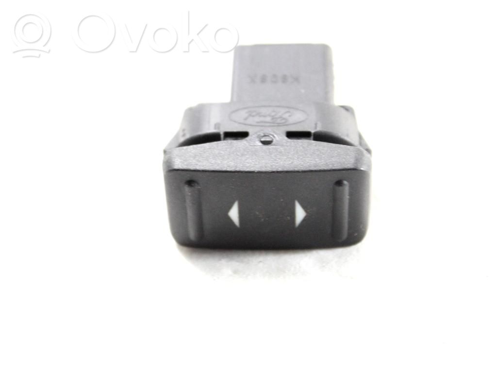 Interrupteur commade lève-vitre   7M5T14529AA