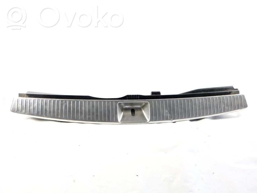 Mercedes-Benz C W204 Protection de seuil de coffre 