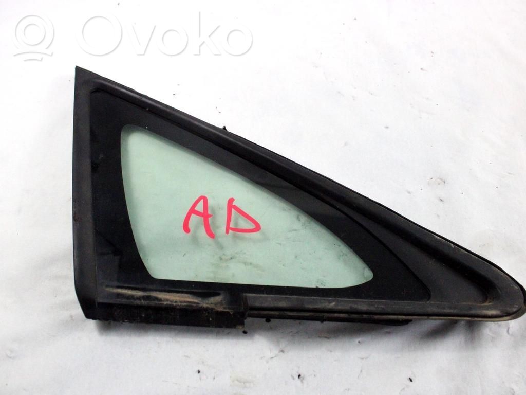 Subaru Trezia Geam lateral spate