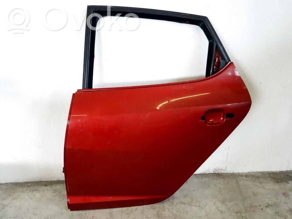 Puerta trasera   6J4833055