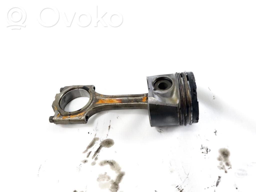Volvo V70 Pistón con biela 